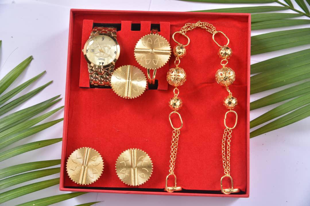 Montre et bracelets pour femme